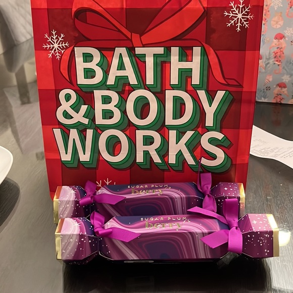 Bath & Body Works bath fizzies - Picture 3 of 3